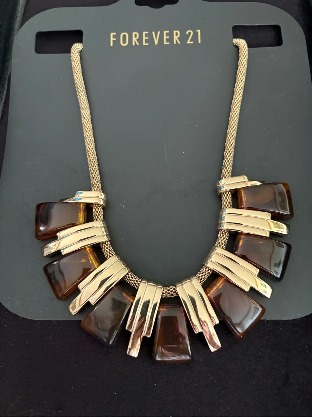 Vintage 80’s-90’s Forever 21 Gold and Brown “Tortoise”Resin Statement Necklace